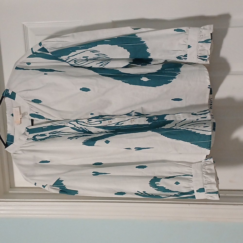 Elegant Teal and White Button Down Shirt